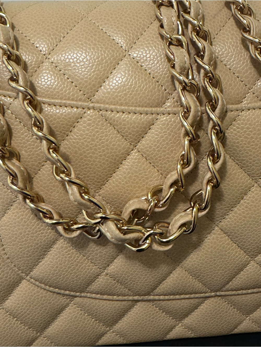 CHANEL JUMBO Beige Quilted Flap Shoulder Bag with Gold Chain - Picture 8 of 10